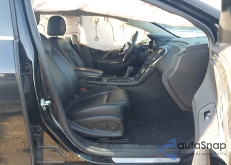 2016 Buick Lacrosse Sport Touring z USA, uszkodzony, nr VIN 1G4G45G37GF254985